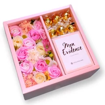 BoxEnjoy - rózsaszín kocka desszert doboz - szappanrózsa, LINDOR Fehércsokoládé Pralinék Lágyan Olvadó Töltelékkel és Mon Evidence - Eau de parfum 50 ml